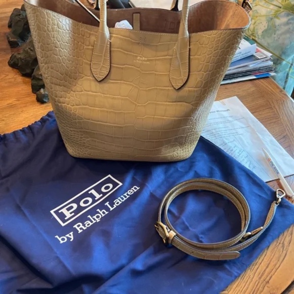 NWTSELLING FAST🎉PoloRalph LaurenItalian calfskinLeatherEmbossedBellport handbag